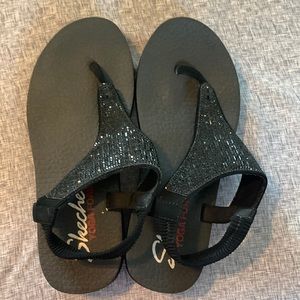 Womens Sketchers size 7 Sandals